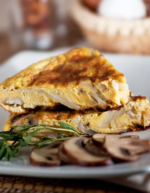 Receta de Tortilla Rellena de Champiñones Setas de Cuivá y Queso